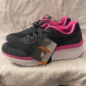 Avia running sneakers